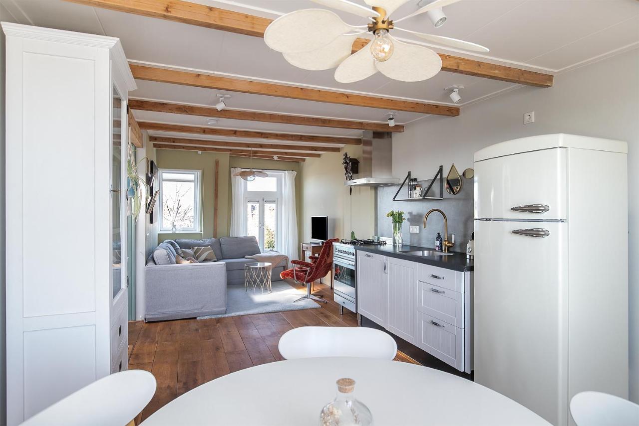 Uniek Verblijf In Herenhuis, Eigen Appartement Op De Tweede Etage Van Ons Huis 陆瓦尔登 外观 照片