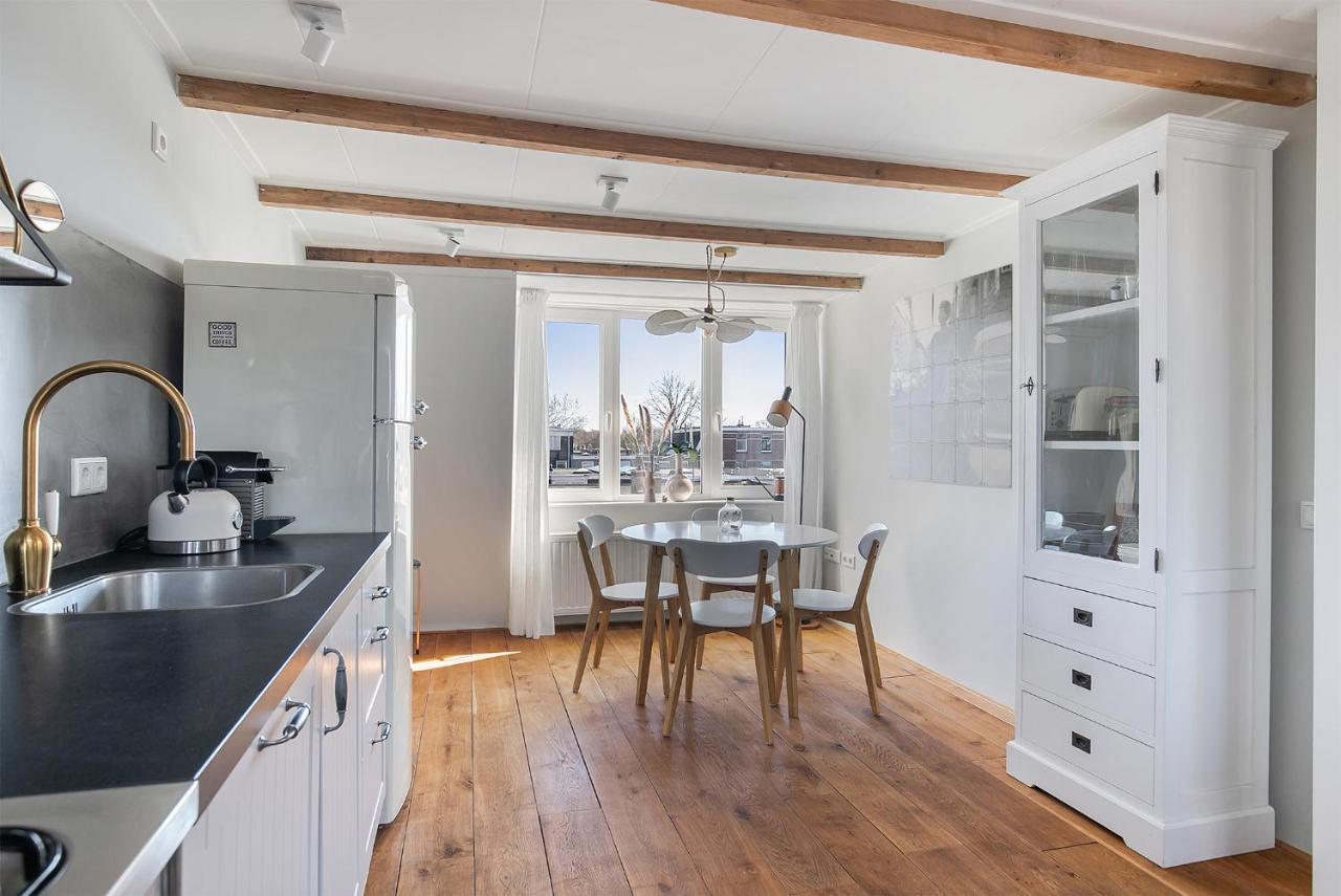 Uniek Verblijf In Herenhuis, Eigen Appartement Op De Tweede Etage Van Ons Huis 陆瓦尔登 外观 照片