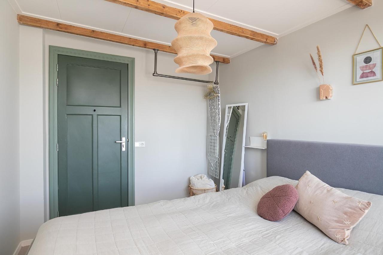 Uniek Verblijf In Herenhuis, Eigen Appartement Op De Tweede Etage Van Ons Huis 陆瓦尔登 外观 照片